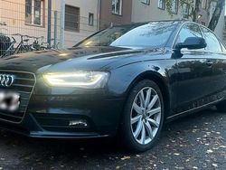 Blau Gebraucht 2014 Audi A4 S-Line Limousine | 16.999 € (Fairer Preis)