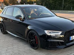 Schwarz Gebraucht 2018 Audi RS3 Ambiente Kleinwagen | 51.000 €