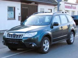 Grün Gebraucht 2011 Subaru Forester SUV | 5.900 € (Superpreis)