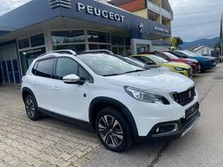 Weiß Gebraucht 2018 Peugeot 2008 Crossway SUV | 13.900 € (Teuer)