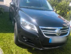 Schwarz Gebraucht 2009 VW Tiguan SUV | 6.499 € (Fairer Preis)
