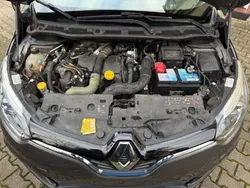 Grau Gebraucht 2017 Renault Captur XMOD SUV | 10.000 € (Guter Preis)