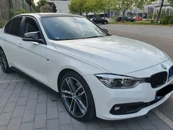 Weiß Gebraucht 2018 BMW 330 Advantage Limousine | 27.500 € (Teuer)