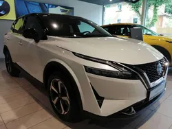 Pearl white/black (m) Neu 2024 Nissan Qashqai N-Connecta SUV | 34.150 € (Etwas zu teuer)