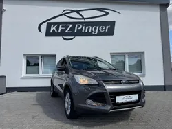 Grau Gebraucht 2013 Ford Kuga Titanium SUV | 8.999 € (Etwas zu teuer)
