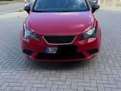 Rot Gebraucht 2013 Seat Ibiza Kleinwagen | 17.000 €