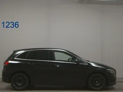 Mercedes B200