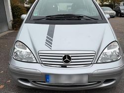 Silber Gebraucht 2003 Mercedes A160 Elegance Limousine | 3.333 € (Teuer)