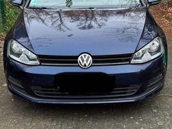Blau Gebraucht 2014 VW Golf VII Limousine | 6.900 € (Etwas zu teuer)