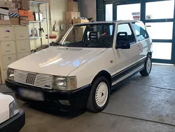 Weiß Gebraucht 1988 Fiat Uno Kleinwagen | 17.999 €