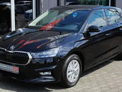 Schwarz Neu 2025 Skoda Fabia Selection Limousine | 22.190 € (Guter Preis)