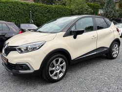 Weiß Gebraucht 2018 Renault Captur Life SUV | 9.999 € (Fairer Preis)