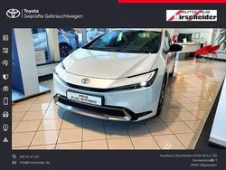 Platinumweiß perleffekt Gebraucht 2023 Toyota Prius Plug-in Hybrid Executive Kleinwagen | 39.900 € (Fairer Preis)