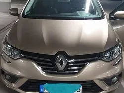 Gold Gebraucht 2019 Renault Mégane GrandTour Bose Edition Kombi | 13.800 € (Superpreis)