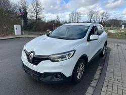 Weiß Gebraucht 2018 Renault Kadjar Bose Edition SUV | 6.500 €