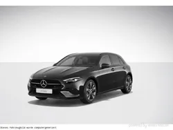 Unilack nachtschwarz Gebraucht 2024 Mercedes A180 Night Limousine | 28.200 € (Superpreis)