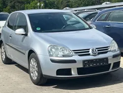 Silber Gebraucht 2004 VW Golf V Trendline Limousine | 1.499 € (Superpreis)