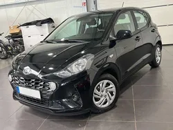 Schwarz Gebraucht 2021 Hyundai i10 Kleinwagen | 11.995 € (Guter Preis)