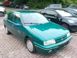 Grün Gebraucht 1995 Citroën ZX Kleinwagen | 850 €