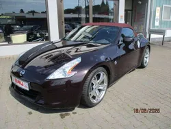 Black rose aubergineton Gebraucht 2011 Nissan 370Z Pack Cabrio | 19.990 € (Etwas zu teuer)
