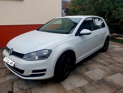 Weiß Gebraucht 2014 VW Golf VII Comfortline Limousine | 7.700 € (Guter Preis)