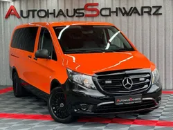 Reinorange Gebraucht 2022 Mercedes Vito Van / Kleinbus | 34.990 € (Fairer Preis)