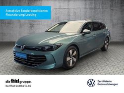 Grün Gebraucht 2025 VW Passat Elegance Kombi | 36.860 € (Guter Preis)
