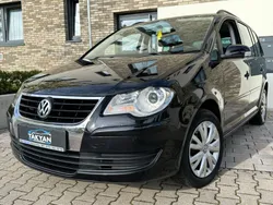 Schwarz Gebraucht 2007 VW Touran Trendline Van / Kleinbus | 6.999 €