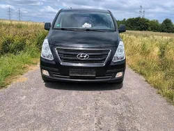 Schwarz Gebraucht 2013 Hyundai H-1 Van / Kleinbus | 12.999 € (Fairer Preis)