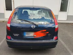 Blau Gebraucht 2005 Nissan Almera Tino Van / Kleinbus | 1.750 € (Fairer Preis)
