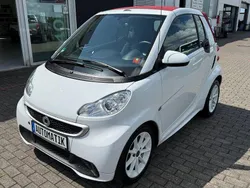 Weiß Gebraucht 2013 Smart ForTwo Cabrio Cabrio | 7.490 € (Fairer Preis)