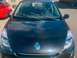 Schwarz Gebraucht 2009 Renault Clio GrandTour Kombi | 1.899 €