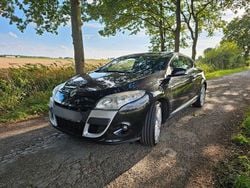 Schwarz Gebraucht 2009 Renault Mégane III Dynamique Coupé | 3.300 € (Fairer Preis)