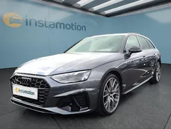 Grau Gebraucht 2024 Audi A4 Kombi | 40.149 € (Teuer)