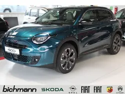 Gruen Neu 2024 Fiat 600 La Prima SUV | 27.999 € (Etwas zu teuer)