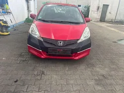 Rot Gebraucht 2011 Honda Jazz Trend Kleinwagen | 1.950 €