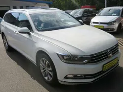 Pure white Gebraucht 2015 VW Passat Highline Kombi | 12.000 € (Guter Preis)