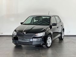 Schwarz Gebraucht 2015 Skoda Fabia Cool Edition Kleinwagen | 4.999 € (Fairer Preis)