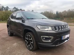 Grau Gebraucht 2018 Jeep Compass Limited SUV | 18.100 € (Etwas zu teuer)