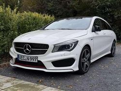 Weiß Gebraucht 2015 Mercedes CLA250 Limousine | 21.000 € (Fairer Preis)