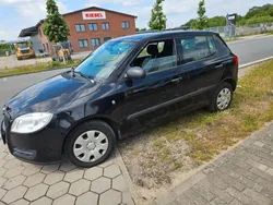 Schwarz Gebraucht 2010 Skoda Fabia Cool Edition Limousine | 2.150 € (Fairer Preis)