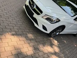 Weiß Gebraucht 2015 Mercedes CLA180 Limousine | 10.500 € (Guter Preis)