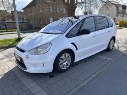 Weiß Gebraucht 2008 Ford S-MAX Titanium S Van / Kleinbus | 5.400 € (Fairer Preis)