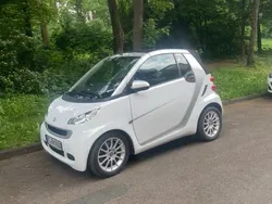 Weiß Gebraucht 2011 Smart ForTwo Cabrio Pure Cabrio | 4.000 € (Fairer Preis)