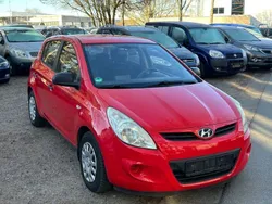 Rot Gebraucht 2009 Hyundai i20 Classic Kleinwagen | 1.750 € (Guter Preis)