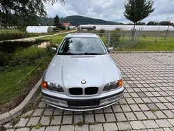Silber Gebraucht 1998 BMW 320 Limousine | 1.100 € (Superpreis)
