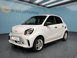 Weiß Gebraucht 2021 Smart ForFour Electric Drive Kleinwagen | 8.949 € (Fairer Preis)