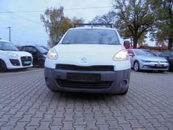 Weiß Gebraucht 2014 Peugeot Partner Avantage Van / Kleinbus | 6.350 € (Fairer Preis)