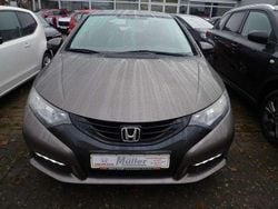 Urban titanium m. Gebraucht 2013 Honda Civic Comfort Plus Limousine | 8.888 € (Teuer)