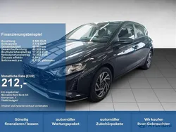 Grau Gebraucht 2024 Hyundai i20 Trend Limousine | 17.470 € (Guter Preis)